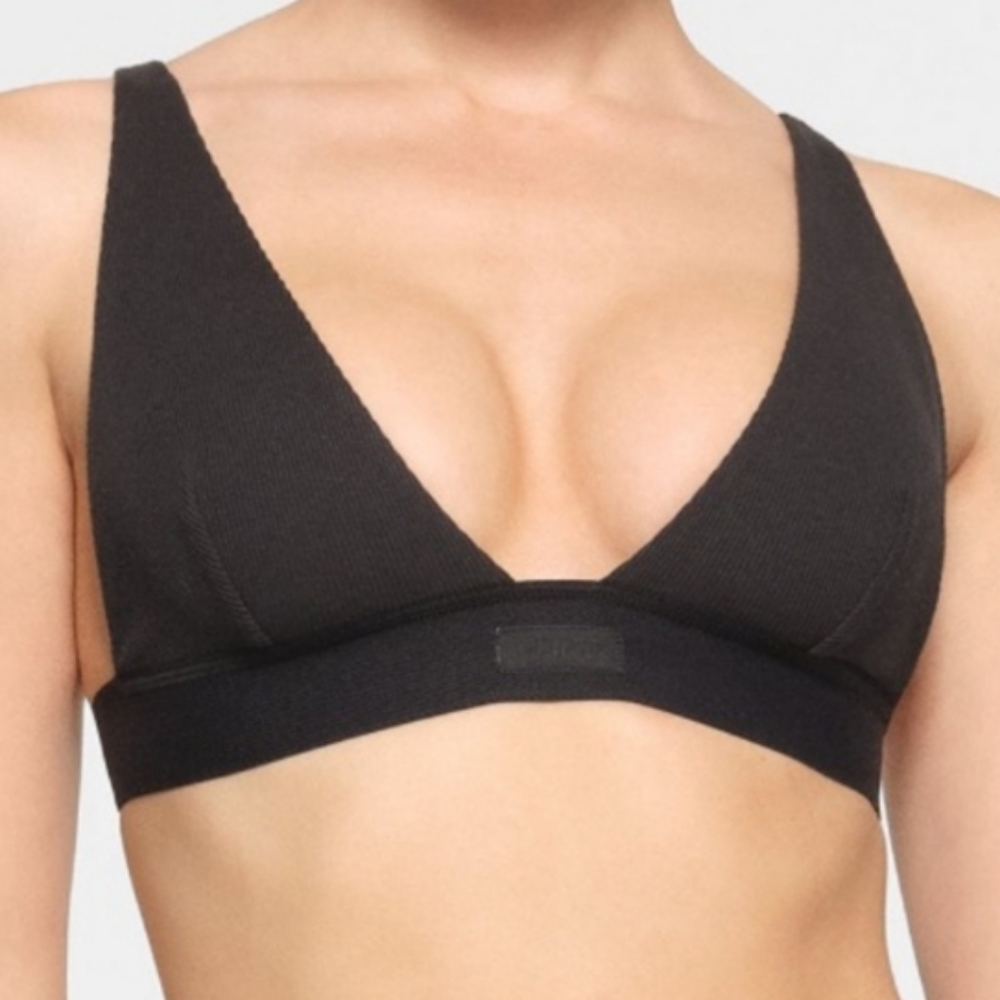 Skims Plunge Recycled Bikini Top